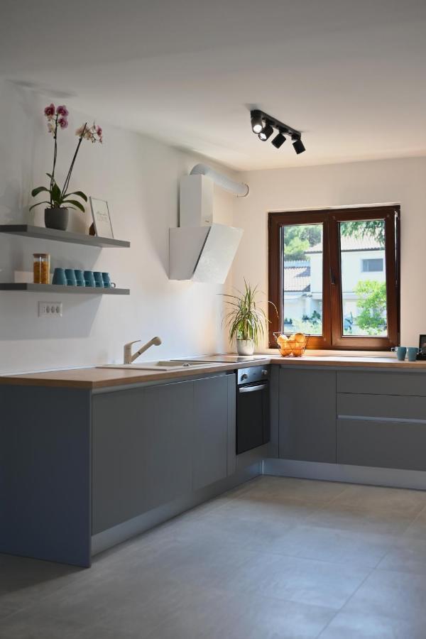 Vitamin Sea Apartment
